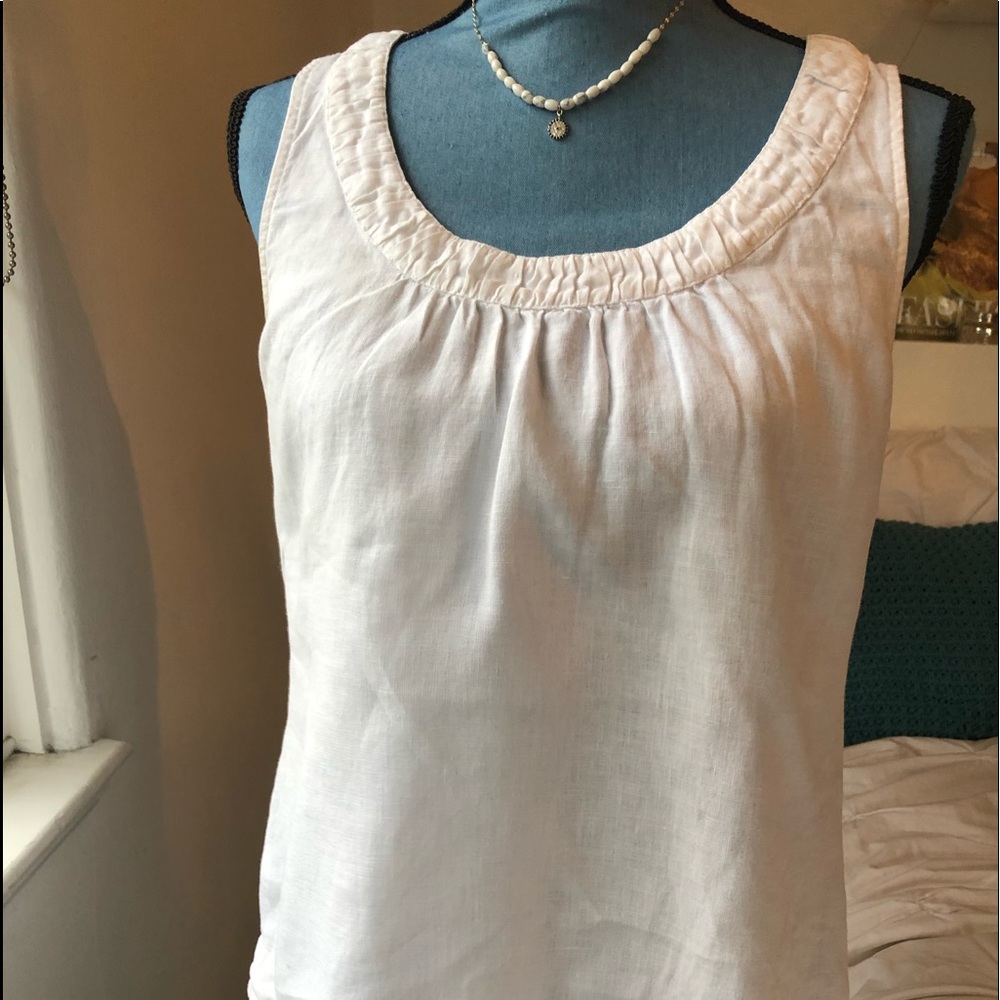 Boden white linen constructed sleeveless top